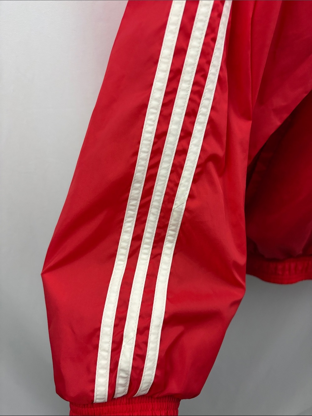 Vintage Adidas Hooded Windbreaker Jacket Red & White Size Large Men’s - Picture 6 of 9